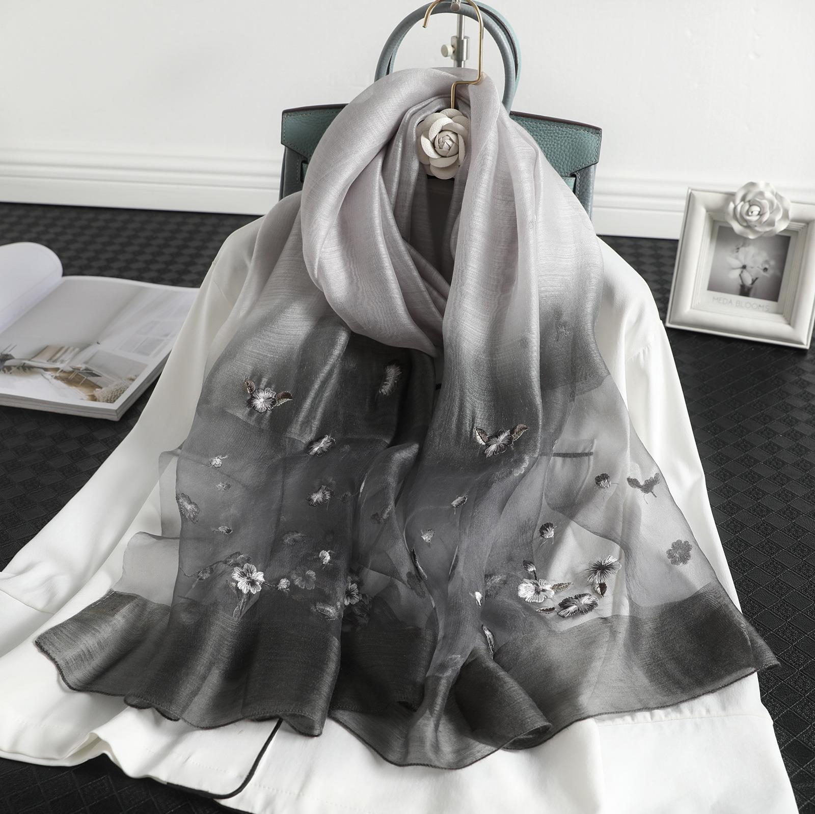 Women's Wool Silk Embroidery Gradient Scarf Sunscreen Shawl - Image 6