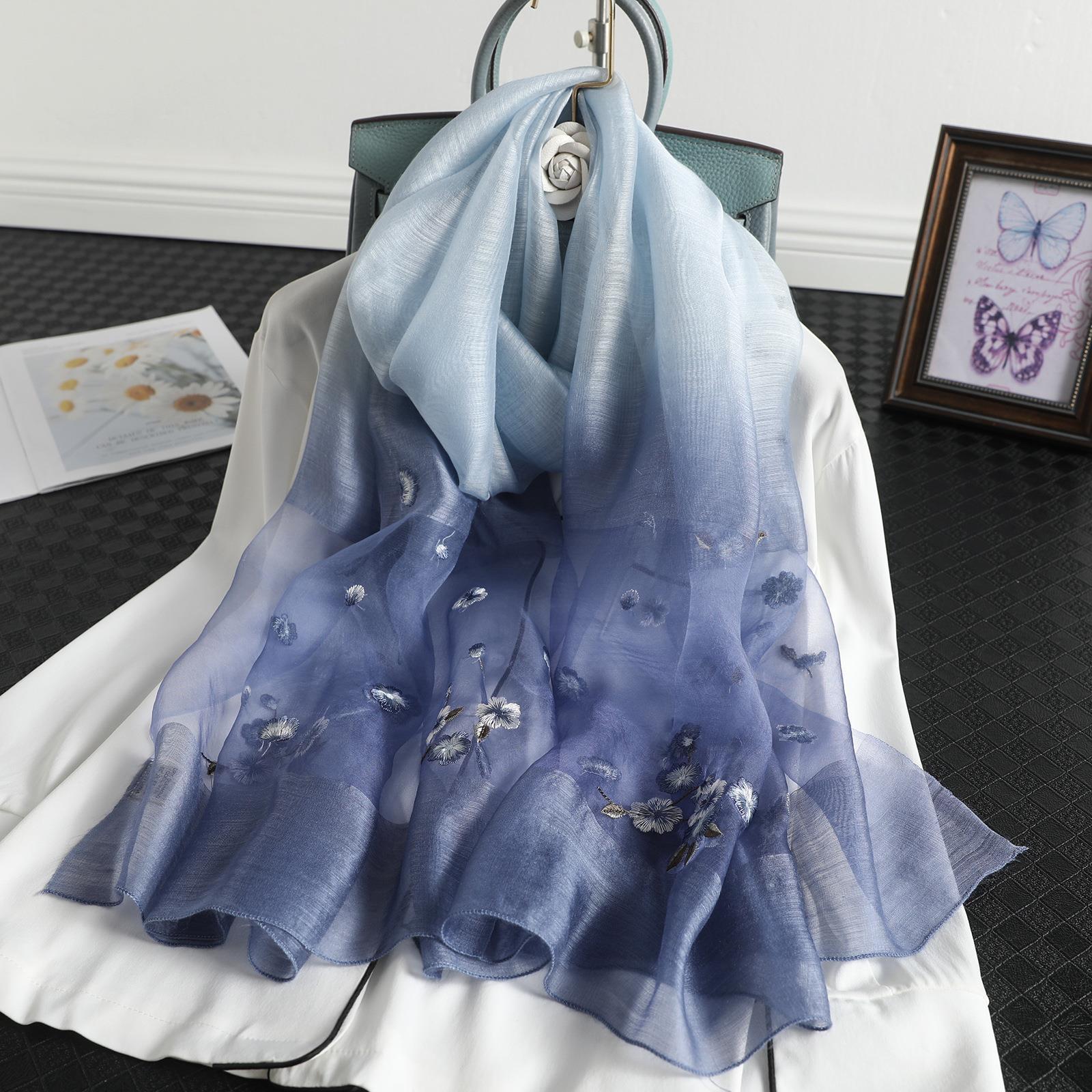Women's Wool Silk Embroidery Gradient Scarf Sunscreen Shawl - Image 2